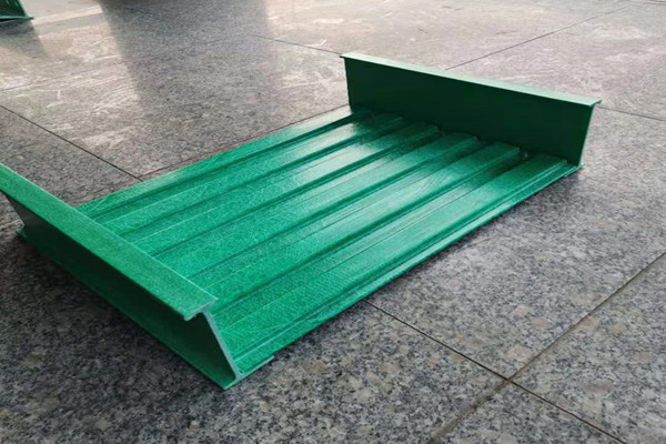 电缆桥架更加利于线缆的检修维护和更换