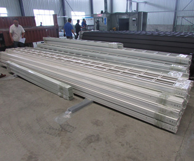 钢制金属线槽的固定方法和安装